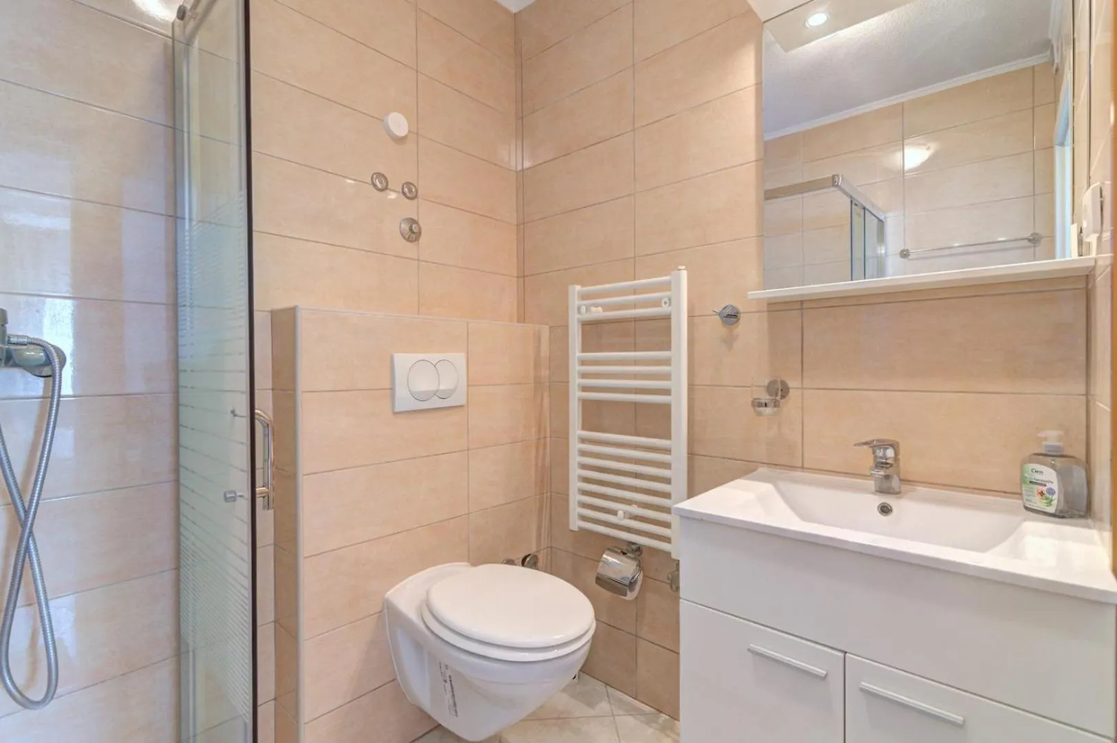 Jelka Nv 2 - Apartment For 4 Persons With Terrace And Private Parking Novi Vinodolski